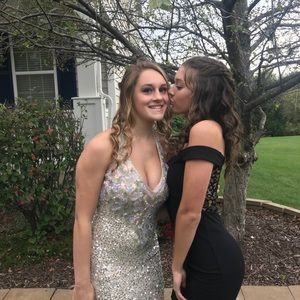 Meet your Posher, Peyton